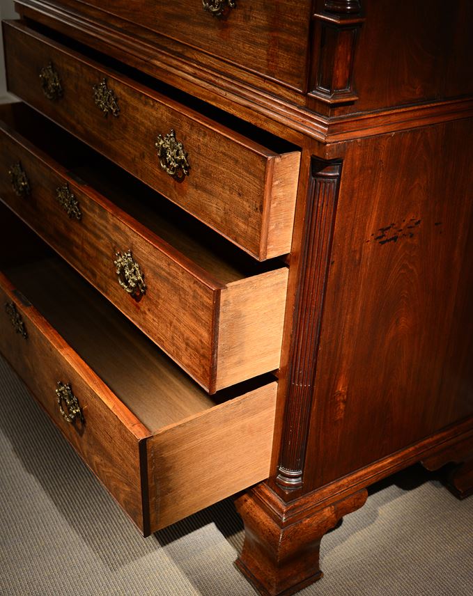 A Fine George III Period Mahogany Chest on Chest | MasterArt